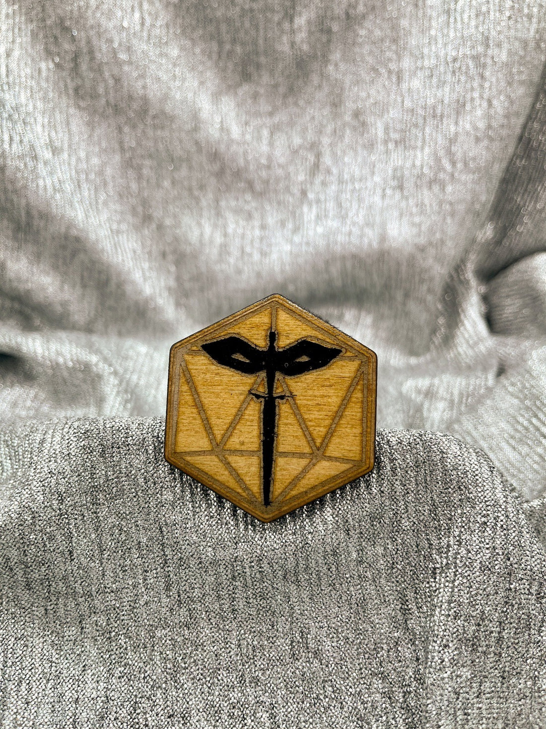 Rogue Class Pin – Valkyrie's Totems
